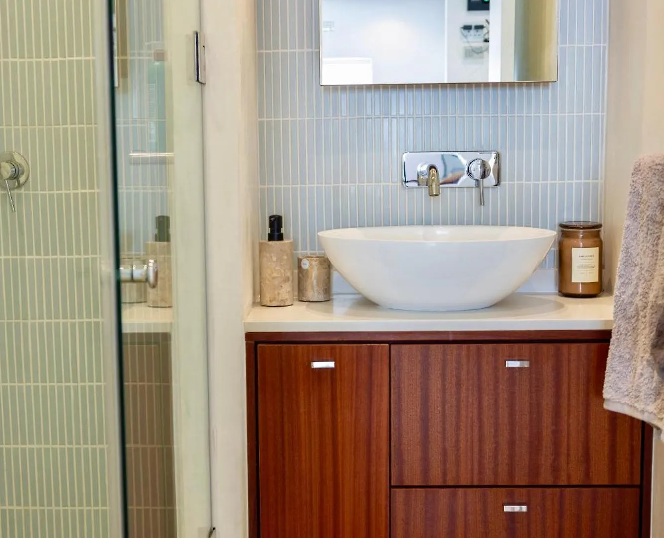 Modern And Cozy 2-Bedroom With Ac, Pool And Gym! Κέιπ Τάουν Διαμέρισμα